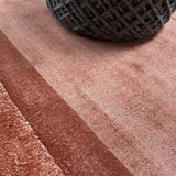 Teppich Bordeaux aus Polyester – Fliz – Detail der Webstruktur
