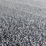 Teppich Weiß und Blau aus Viskose – Pixel – Detail der Webstruktur