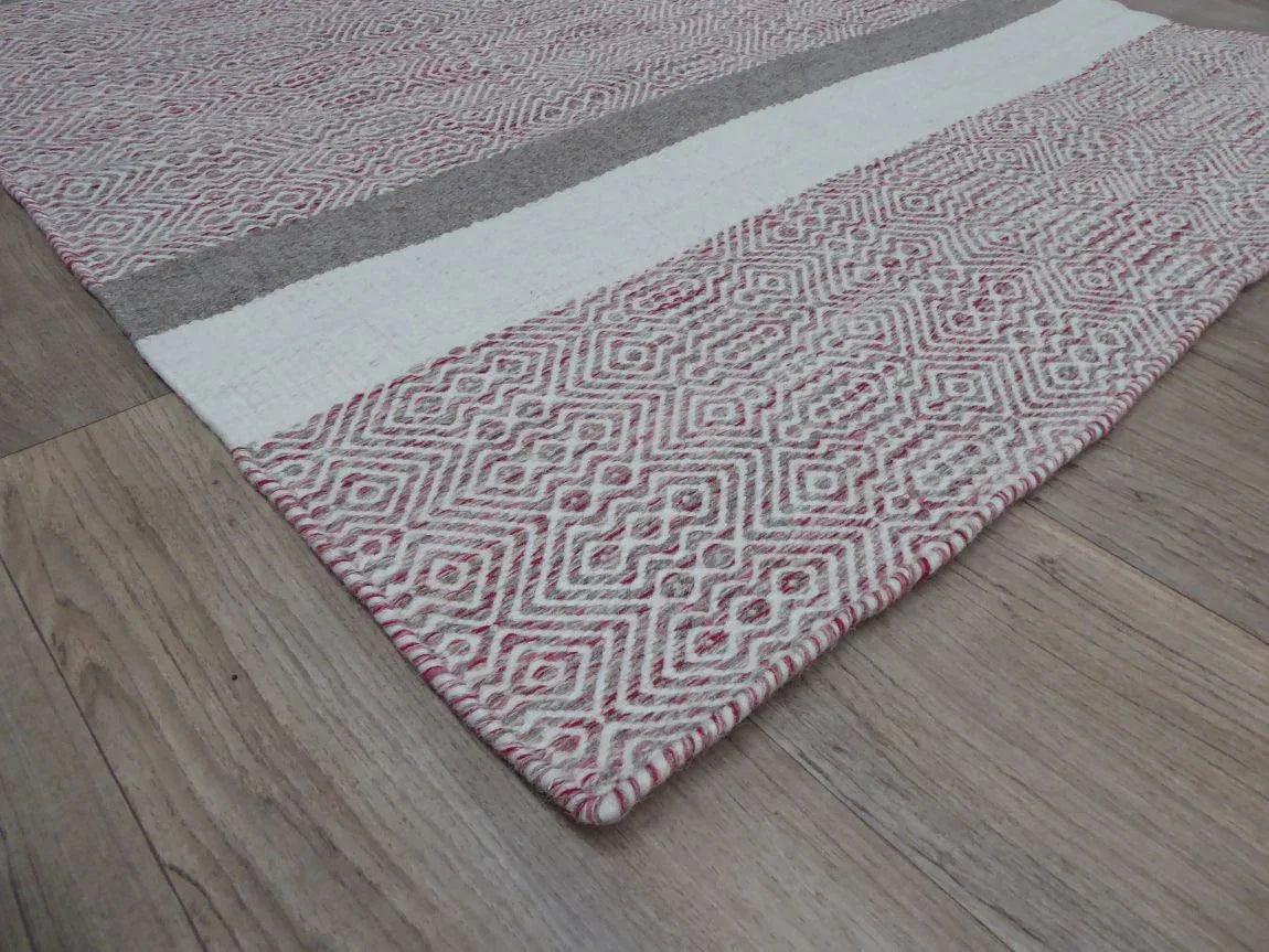 Ethno-Teppich in Rosa, Weiß & Grau | Baumwolle & Wolle von Bikaner
