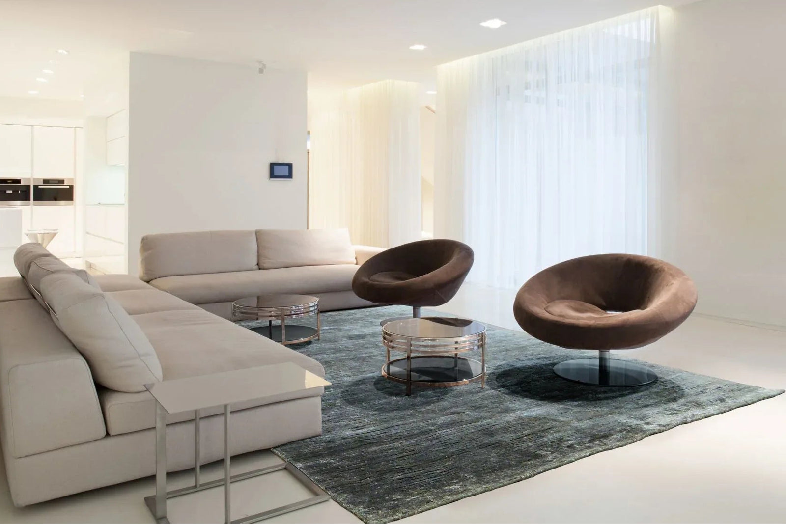 Tapis Sievy Gris Vert – 100% Soie de Bambou Filée Main - Tapis Contemporains à Prix Outlet - Bel-Deco
