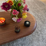 Tapis ivoire et gris en laine et soie – Magnifico, dans un salon