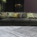 Teppich Schwarz-Weiß aus Leder – Sparkless, im Wohnzimmer (2)