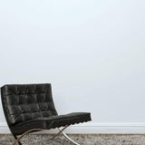 Ivory and Grey Shaggy Wool and Silk Rug – Laurita, in a living room