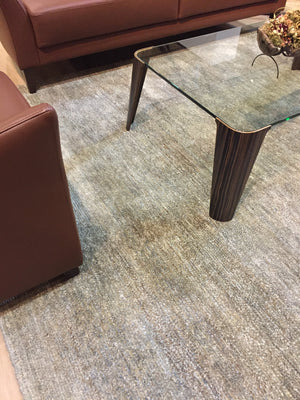 Sena-Teppich, Grau, Grün und Bronze – Bambusseide & Jute – Vintage-Stil