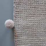 Vloerkleed beige en roze vintage van PET – Stormy – detail van de rand (2)