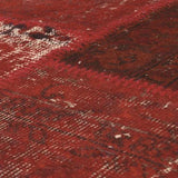 Vloerkleed rood vintage – Up Square – detail van de weving