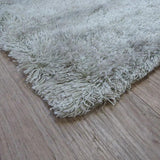 Teppich Grau Hochflor aus Viskose – Milano – Detail der Kante