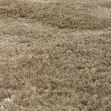 Teppich Beige Hochflor – Poils Longs Moelleux Berka – Detail der Webstruktur