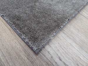 Tapis de couloir Uni Gris Brillant et Soyeux (Haute Résistance) - Pacs (60x140, 75x250, 75x315, 100x200, 140x200, 170x240 et 195x245)