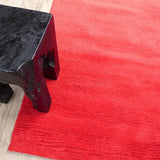 Red Berber Wool Rug – Boumia – close-up of the edge (2)