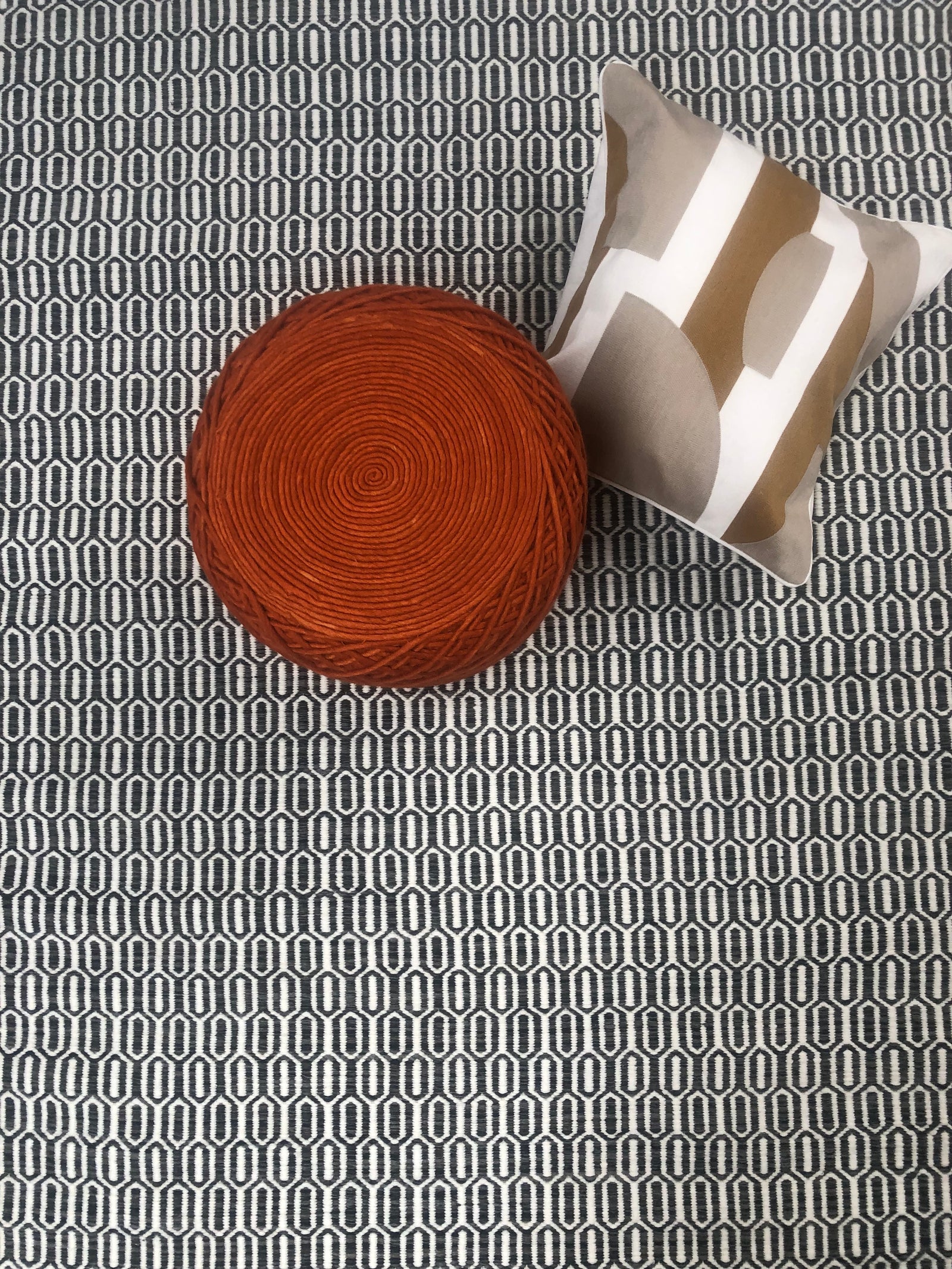 Tapis plat en laine de Nouvelle-Zélande tissé main à motif géométrique