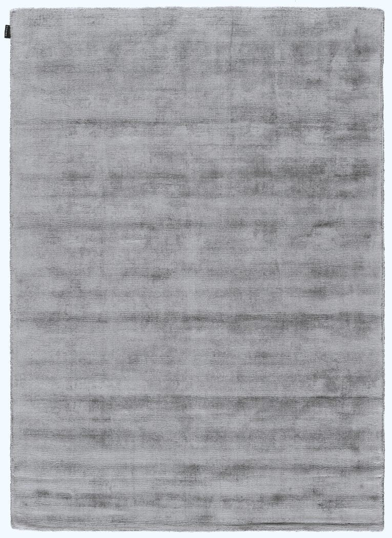 Tapis luxueux gris clair en viscose – texture brillante et soyeuse, vu de face