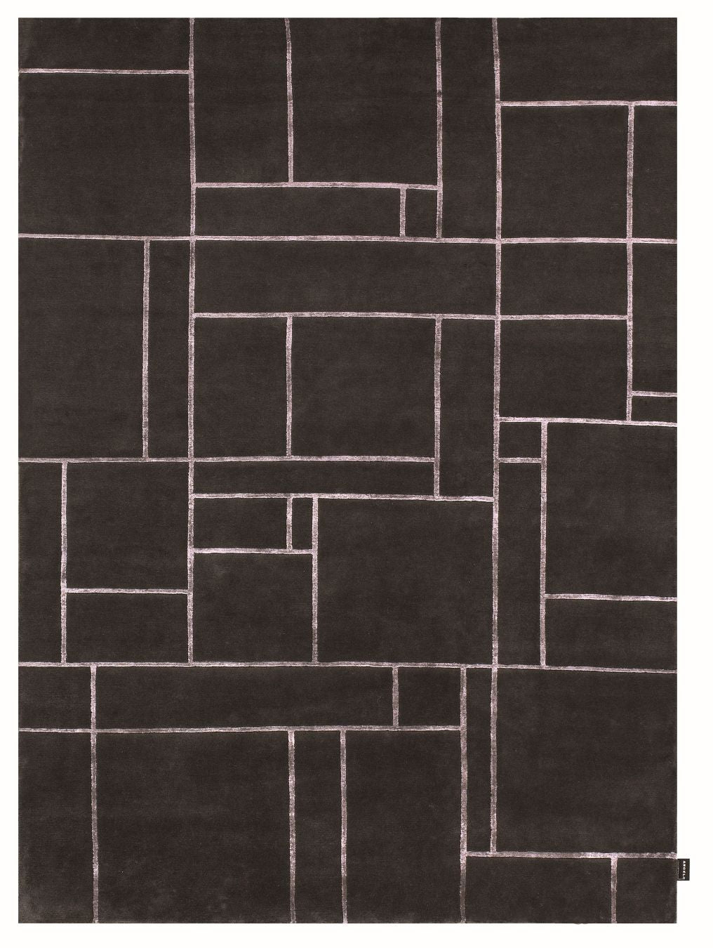 Tapis luxueux aux formes irrégulières en laine et viscose gris foncé argenté, vue de face