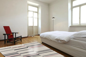 Hazara – Elfenbeinfarbener, schwarzer und roter Wollteppich – Moderne Teppiche zu Outletpreisen – Bel-Deco