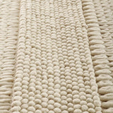 White Wool Rug – Mood – close-up of the weave
