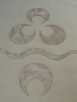 Tapis ivoire grand motif élégant