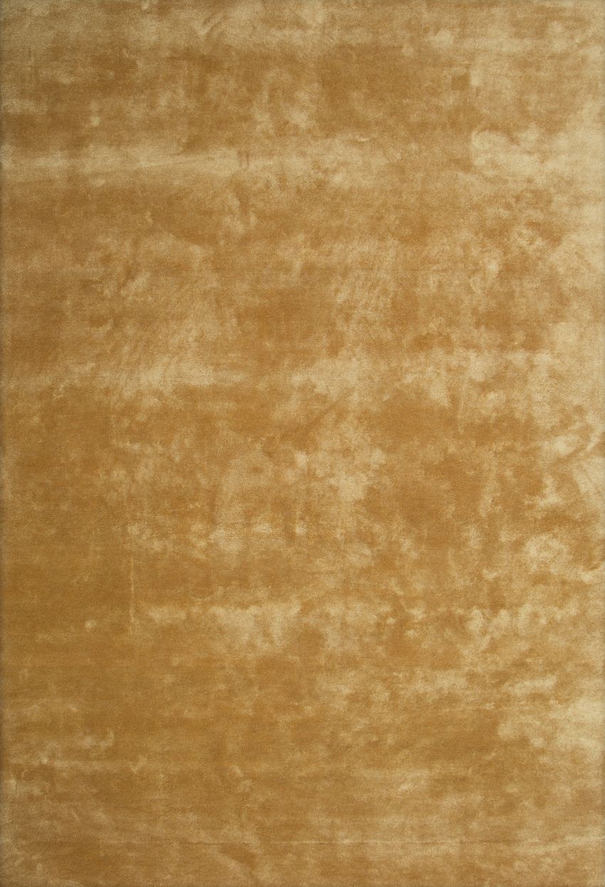 Tapis design en viscose brillant, couleur or safran élégante, présenté en vue de face