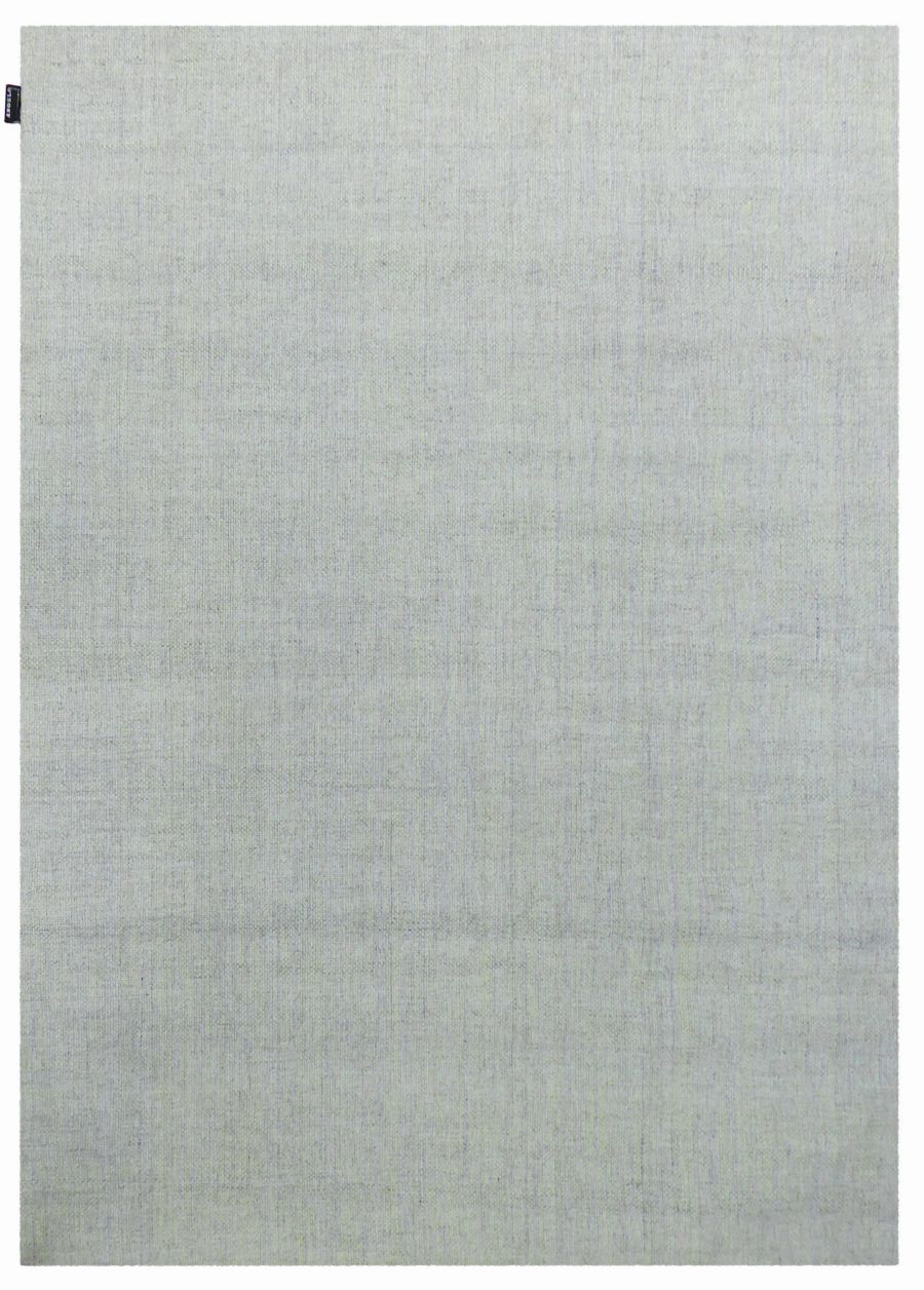 Tapis gris clair tissé main en laine et viscose – vue de face montrant sa texture douce et sa finition artisanale