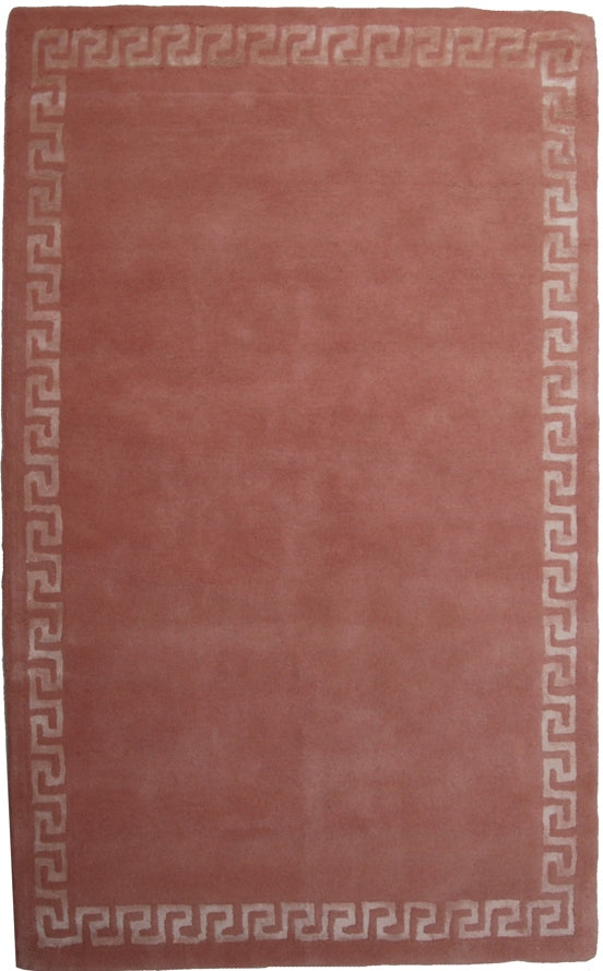 Tapis motifs grecs en viscose et laine rose argenté vu de face, design décoratif haut de gamme