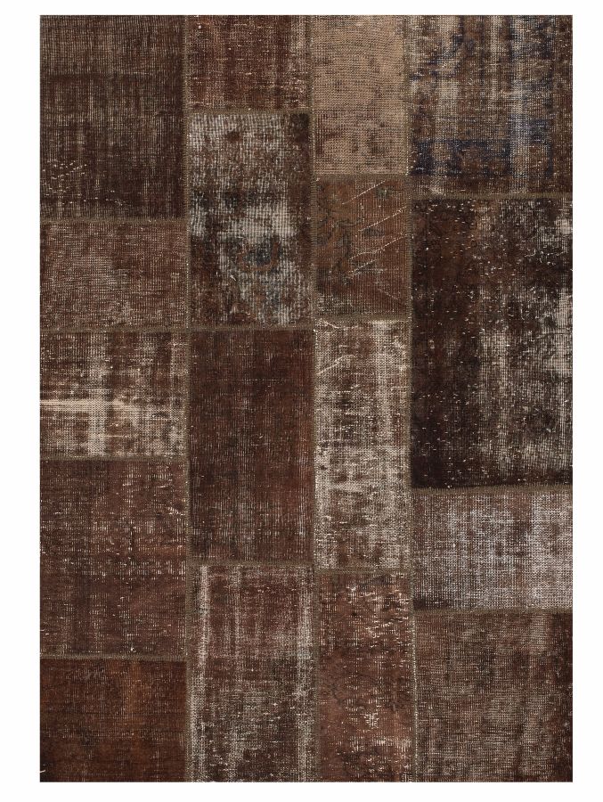 Tapis patchwork recyclé marron en laine et coton vu de face, motifs variés
