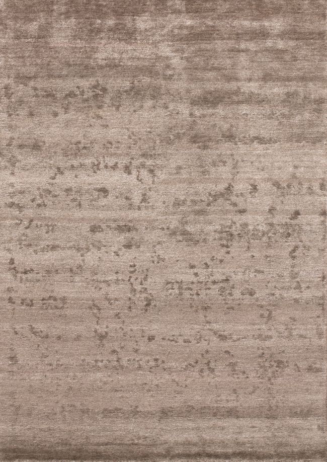 Tapis en soie de bambou marron clair, raffiné et soyeux, vu de face, texture douce et finition haut de gamme