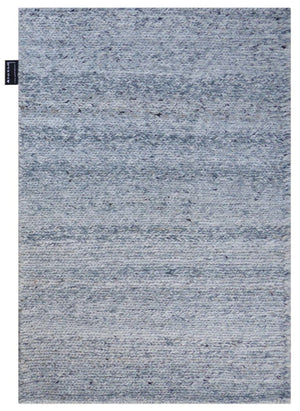 Tapis bleu et blanc en PET recyclé, utilisation intérieure et extérieure, vue de face, design responsable