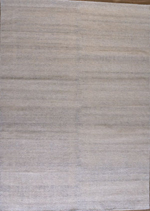 Tapis vintage responsable en PET recyclé gris ivoire, texture géométrique, pour intérieur ou extérieur, vue de face