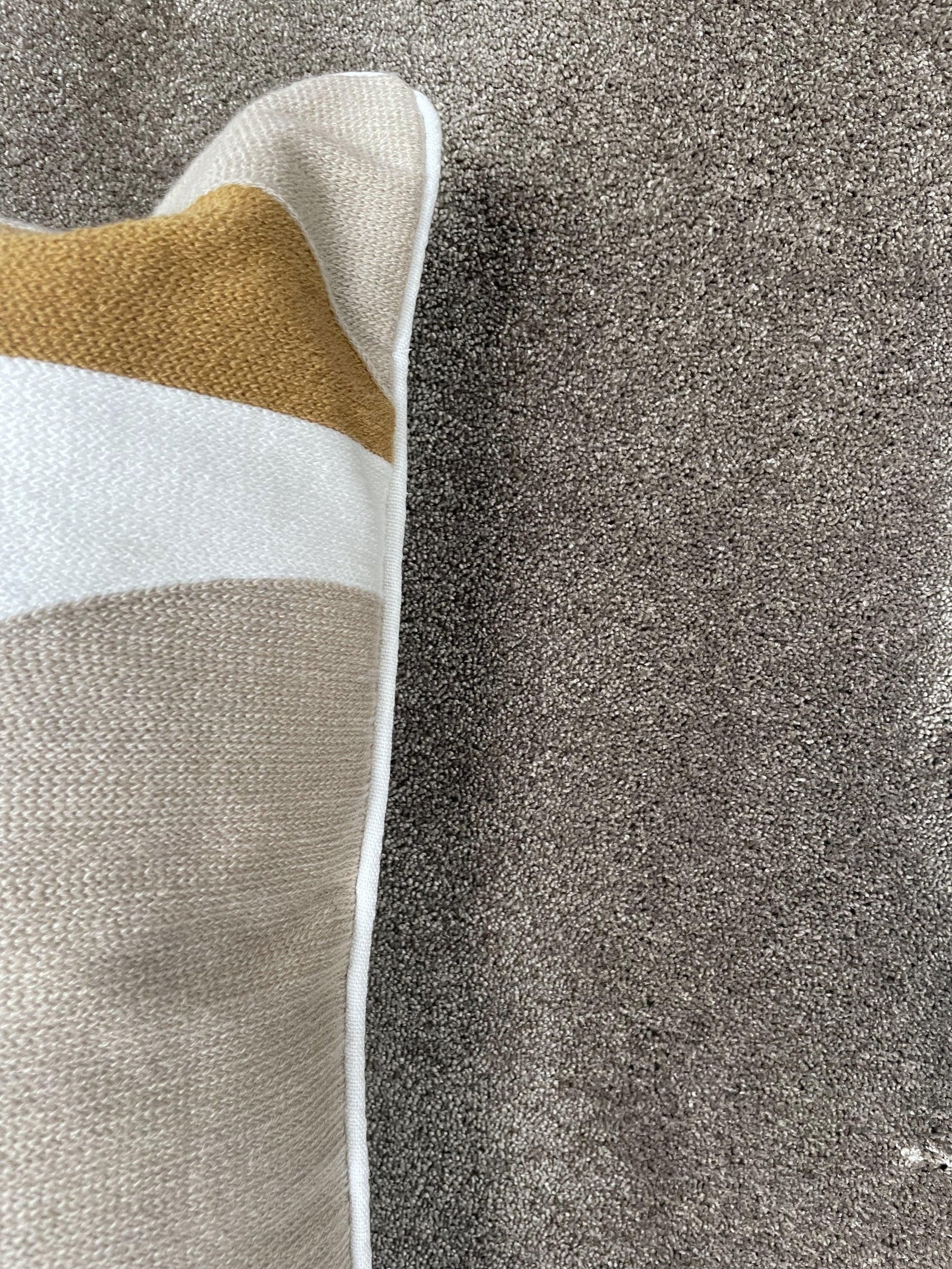 Tapis Pax – 100% Polyamide – Haute Résistance & Design sur Mesure - Tapis Contemporains à Prix Outlet - Bel-Deco
