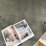 Alfombra verde de pelo corto de poliamida – Affinity – detalle del tejido (3)