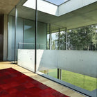 Rond vloerkleed rood van leer 140x200 – Sparkless