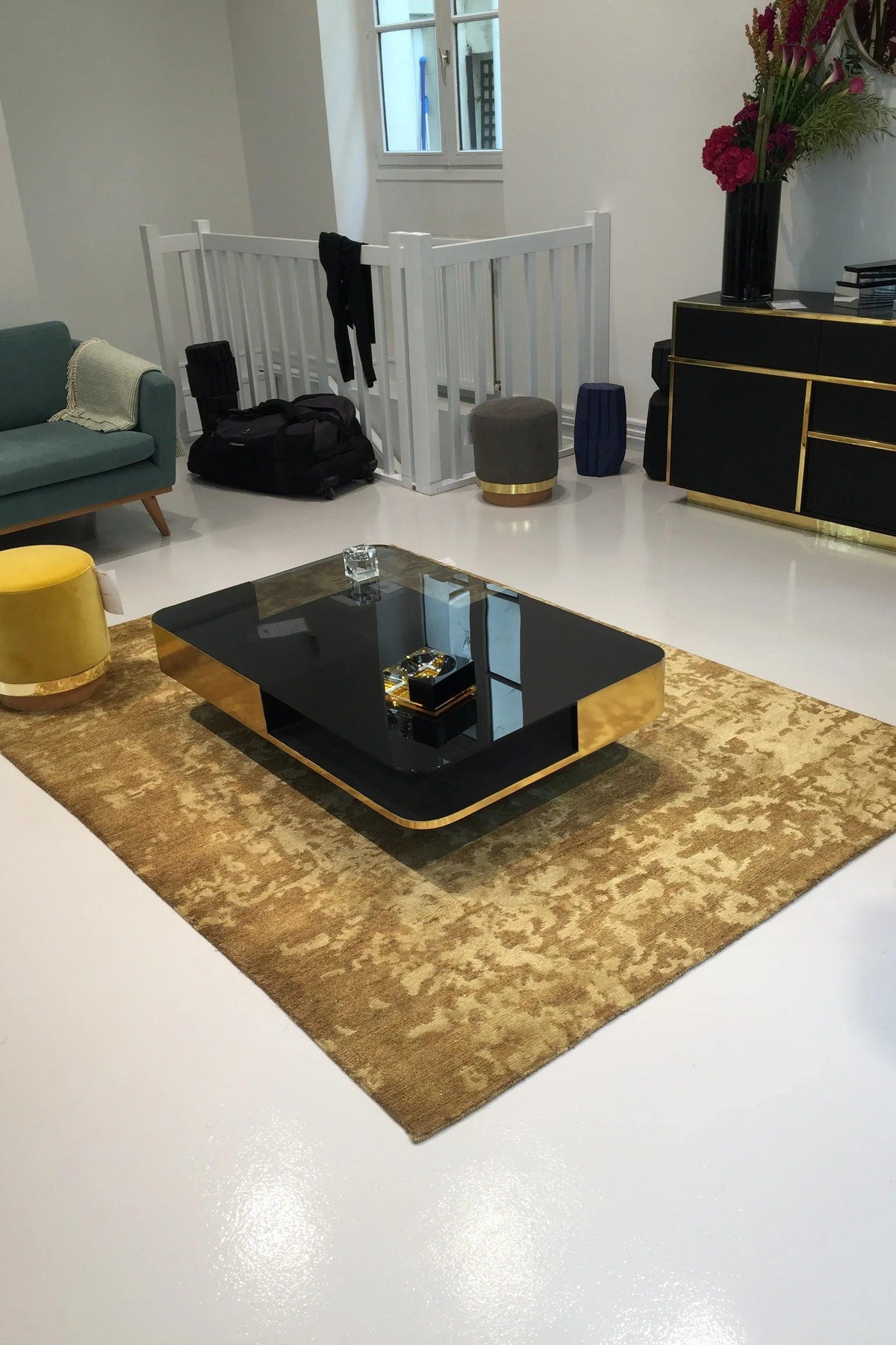 Teppich Gold aus Hanf und Seide – Népal, im Wohnzimmer