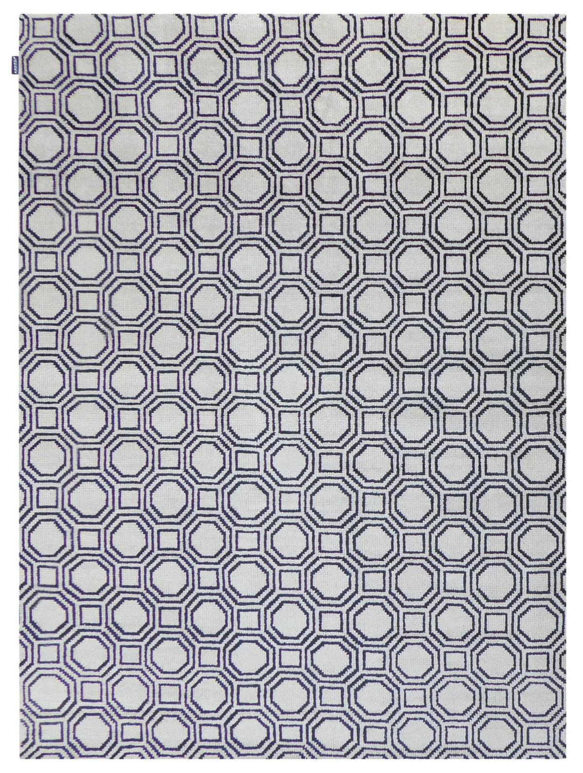 Vloerkleed wit en blauw van wol – Legaty – volledig zicht op het vloerkleed